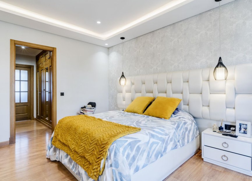 Reventa - House - Detached Villa - Marbella - Las Chapas