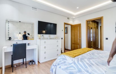 Reventa - House - Detached Villa - Marbella - Las Chapas