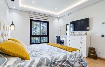 Reventa - House - Detached Villa - Marbella - Las Chapas