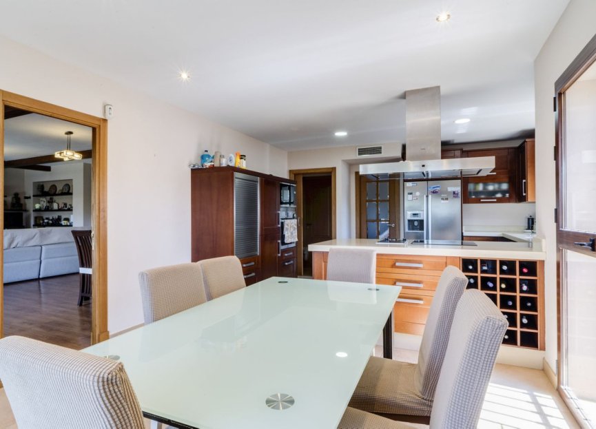 Reventa - House - Detached Villa - Marbella - Las Chapas