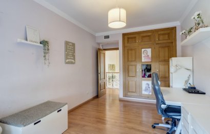 Reventa - House - Detached Villa - Marbella - Las Chapas