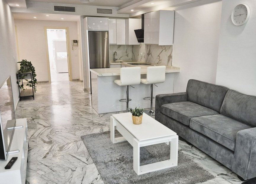 Resale - Ground floor apartment - Marbella - Bahía de Marbella