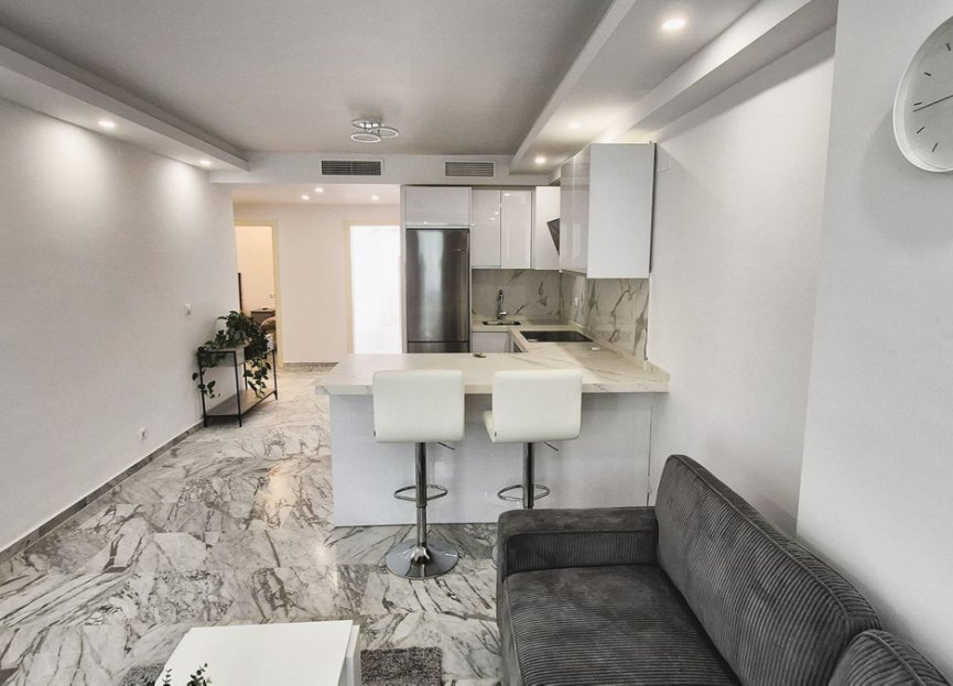 Resale - Ground floor apartment - Marbella - Bahía de Marbella