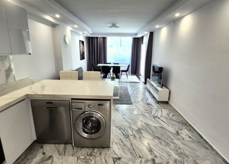 Resale - Ground floor apartment - Marbella - Bahía de Marbella