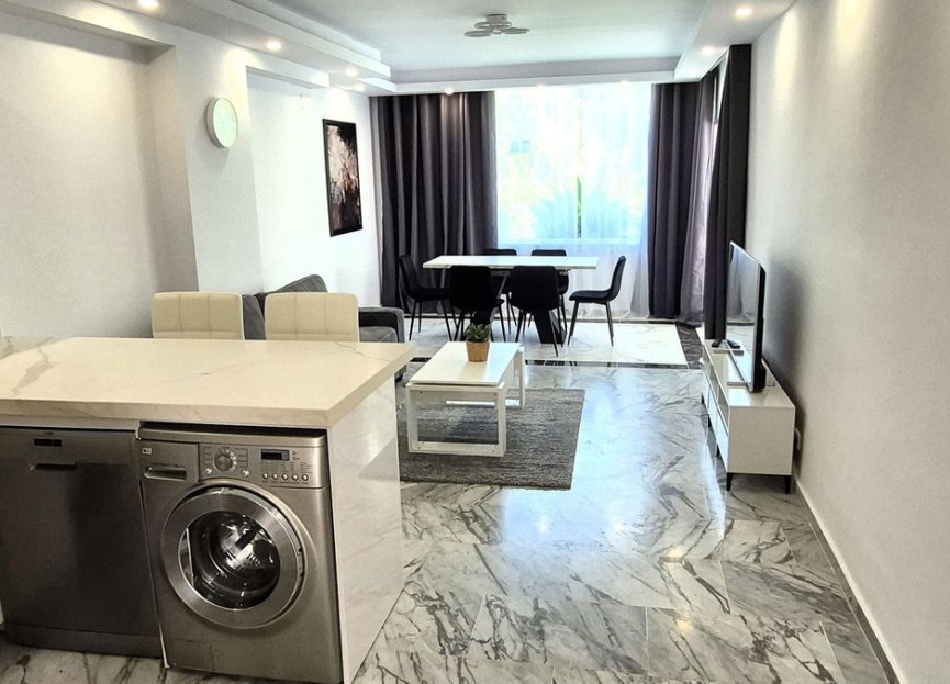 Resale - Ground floor apartment - Marbella - Bahía de Marbella