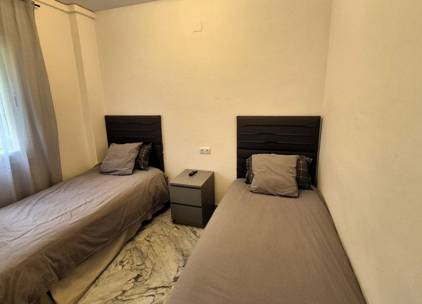 Resale - Ground floor apartment - Marbella - Bahía de Marbella