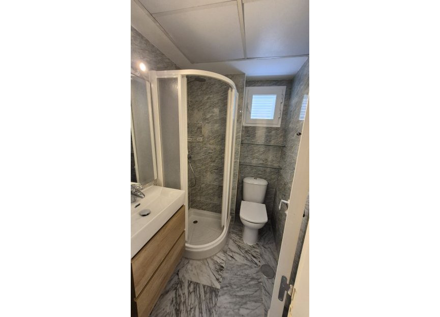 Resale - Ground floor apartment - Marbella - Bahía de Marbella