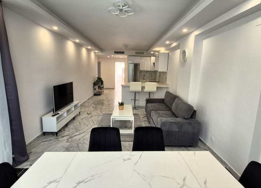 Resale - Ground floor apartment - Marbella - Bahía de Marbella