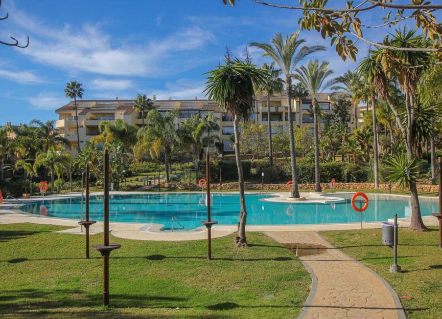 Resale - Ground floor apartment - Marbella - Bahía de Marbella