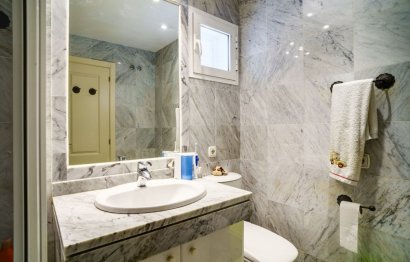 Resale - Ground floor apartment - Marbella - Bahía de Marbella