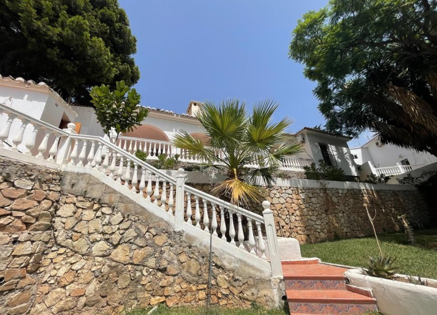 Resale - House - Detached Villa - Benalmádena - Torremuelle
