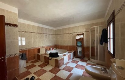 Resale - House - Detached Villa - Benalmádena - Torremuelle