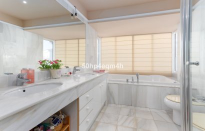 Resale - House - Detached Villa - Marbella - San Pedro De Alcantara