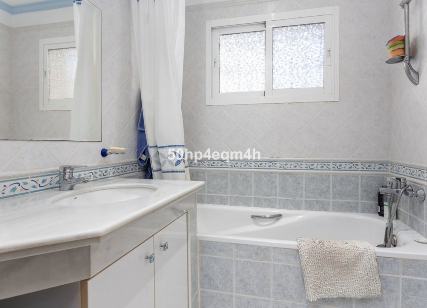 Resale - House - Detached Villa - Marbella - San Pedro De Alcantara