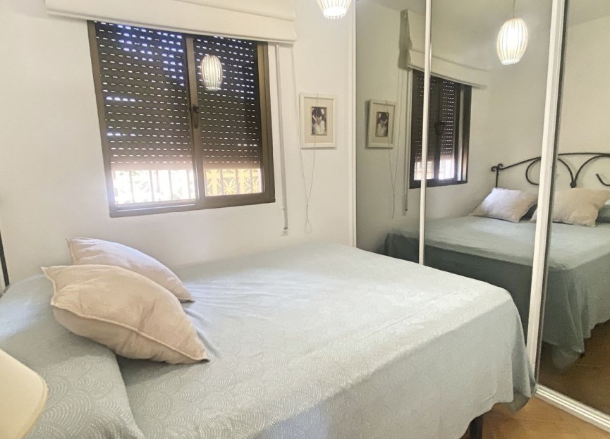 Resale - House - Detached Villa - Marbella - Elviria