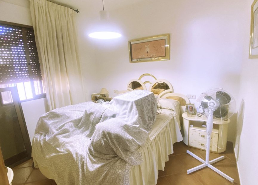 Resale - House - Detached Villa - Marbella - Elviria