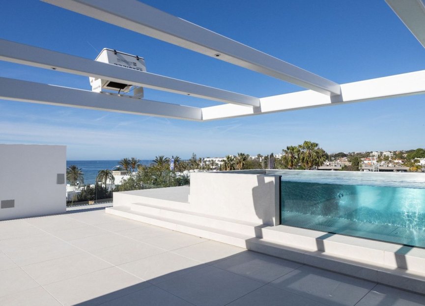 Resale - House - Semi-Detached House - Marbella - The Golden Mile