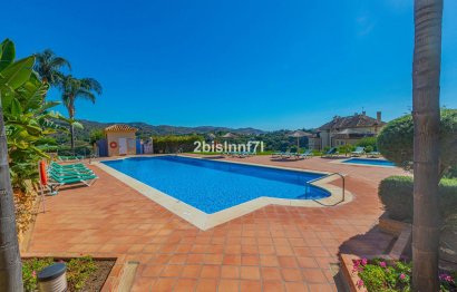 Resale - Apartment - Middle Floor Apartment - Marbella - Elviria