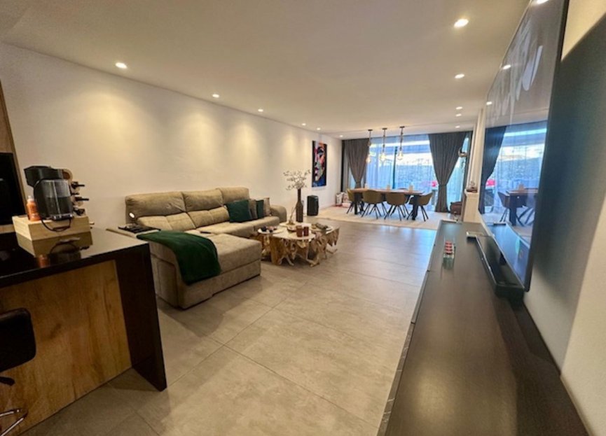 Reventa - Ground floor apartment - Estepona - Estepona Centro