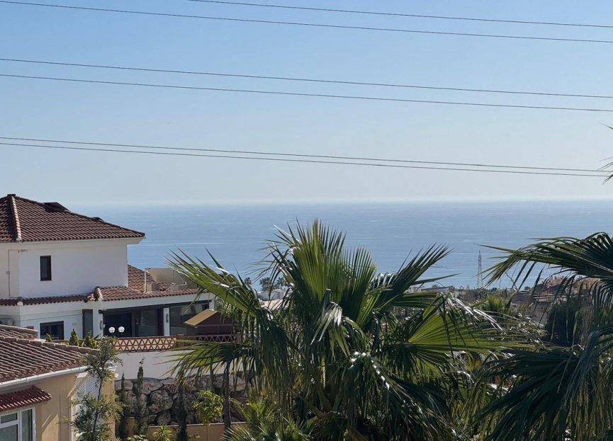 Reventa - House - Detached Villa - Fuengirola - Fuengirola Centro