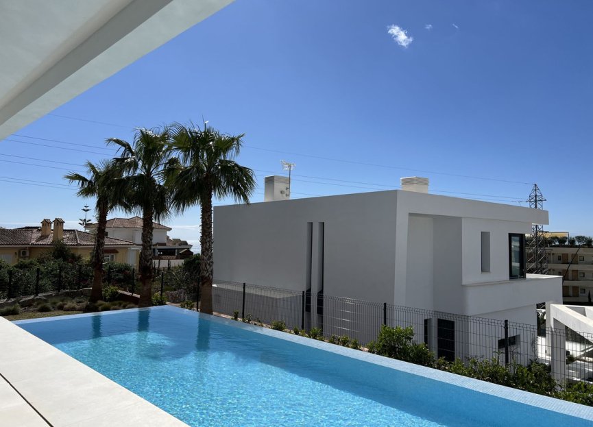 Reventa - House - Detached Villa - Fuengirola - Fuengirola Centro