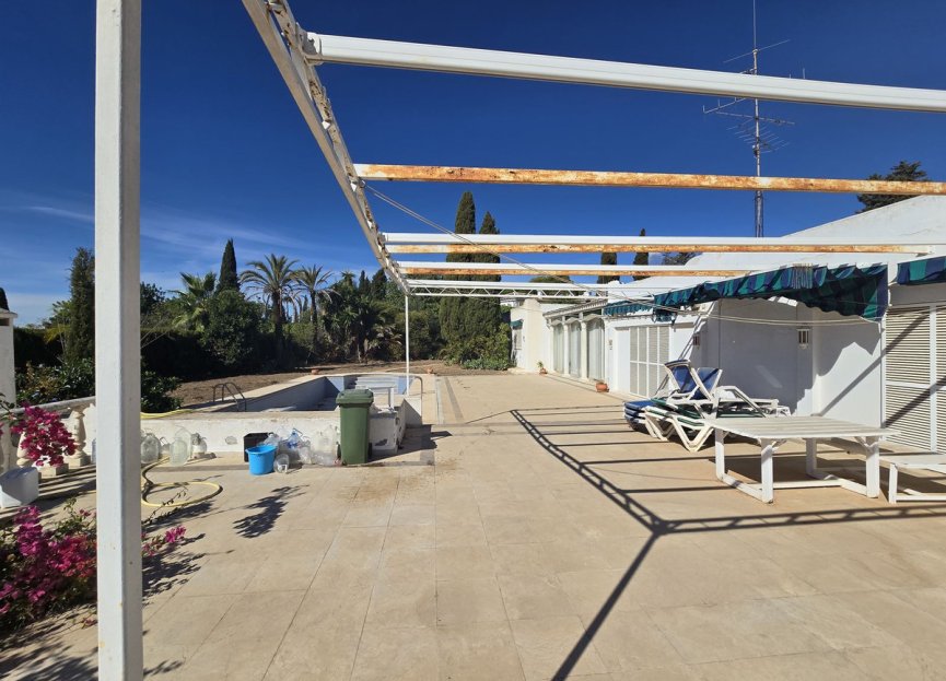 Resale - House - Detached Villa - Marbella - Marbella Centro