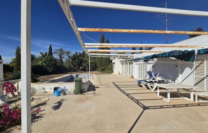 Resale - House - Detached Villa - Marbella - Marbella Centro