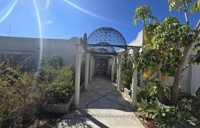 Resale - House - Detached Villa - Marbella - Marbella Centro