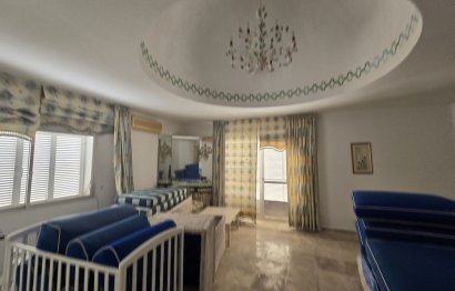 Resale - House - Detached Villa - Marbella - Marbella Centro