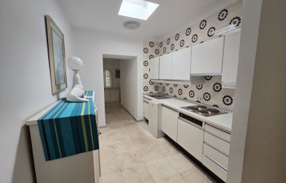 Resale - House - Detached Villa - Marbella - Marbella Centro