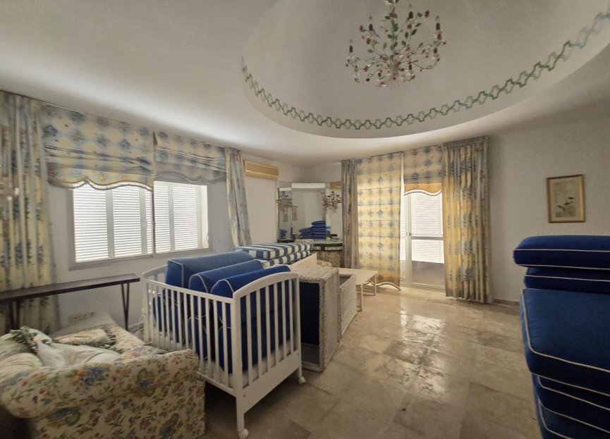 Resale - House - Detached Villa - Marbella - Marbella Centro