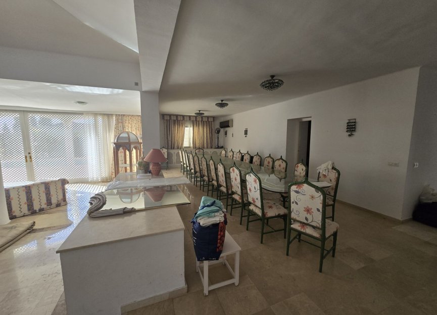 Resale - House - Detached Villa - Marbella - Marbella Centro