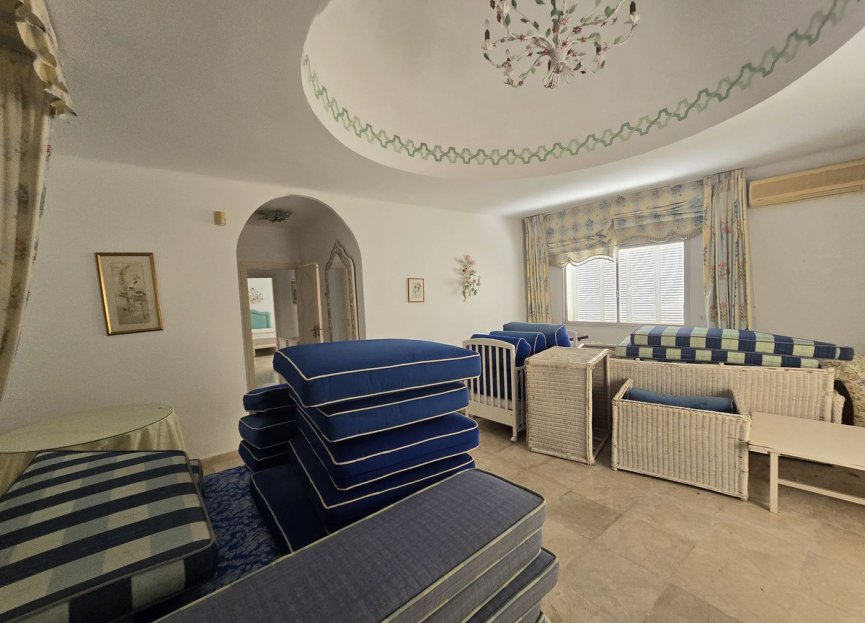 Resale - House - Detached Villa - Marbella - Marbella Centro