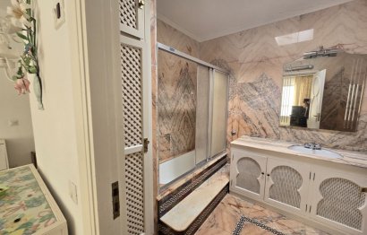 Resale - House - Detached Villa - Marbella - Marbella Centro