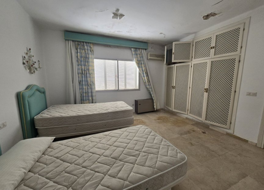 Resale - House - Detached Villa - Marbella - Marbella Centro