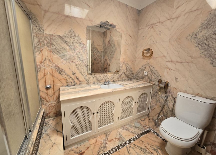 Resale - House - Detached Villa - Marbella - Marbella Centro