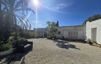 Resale - House - Detached Villa - Marbella - Marbella Centro