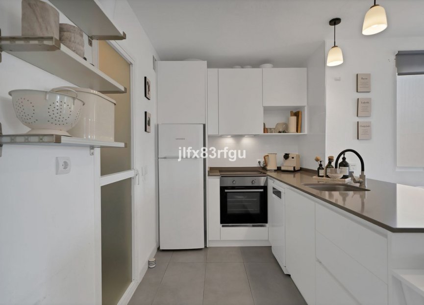 Resale - Apartment - Top Floor Apartment - Mijas - Riviera Del Sol