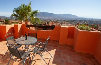 Resale - Apartment - Penthouse - Marbella - La Mairena
