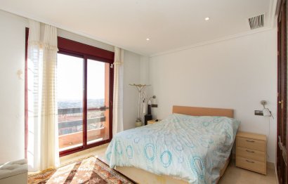 Resale - Apartment - Penthouse - Marbella - La Mairena