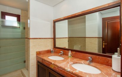 Resale - Apartment - Penthouse - Marbella - La Mairena