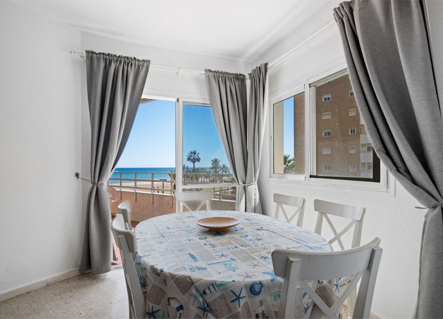 Reventa - Ground floor apartment - Fuengirola - Los Boliches