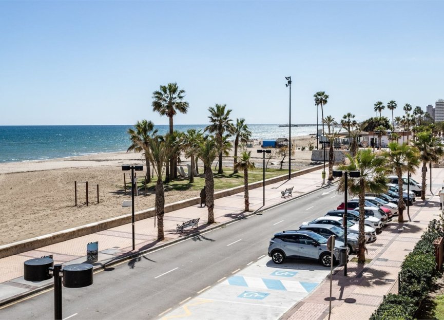 Reventa - Ground floor apartment - Fuengirola - Los Boliches