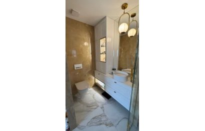 Resale - Apartment - Middle Floor Apartment - Marbella - The Golden Mile