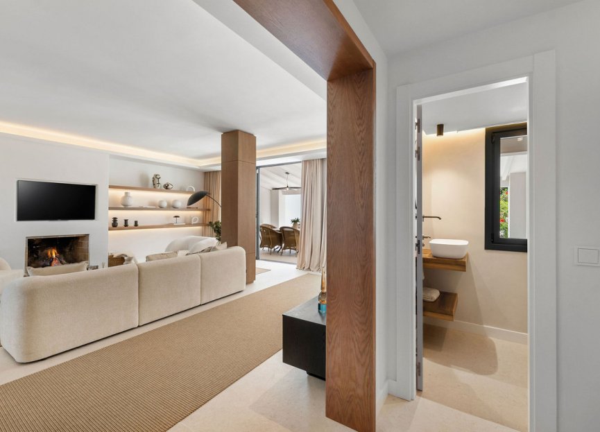 Resale - House - Townhouse - Marbella - Nueva Andalucia