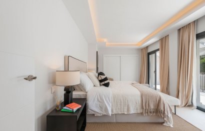 Resale - House - Townhouse - Marbella - Nueva Andalucia