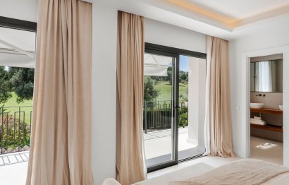 Resale - House - Townhouse - Marbella - Nueva Andalucia