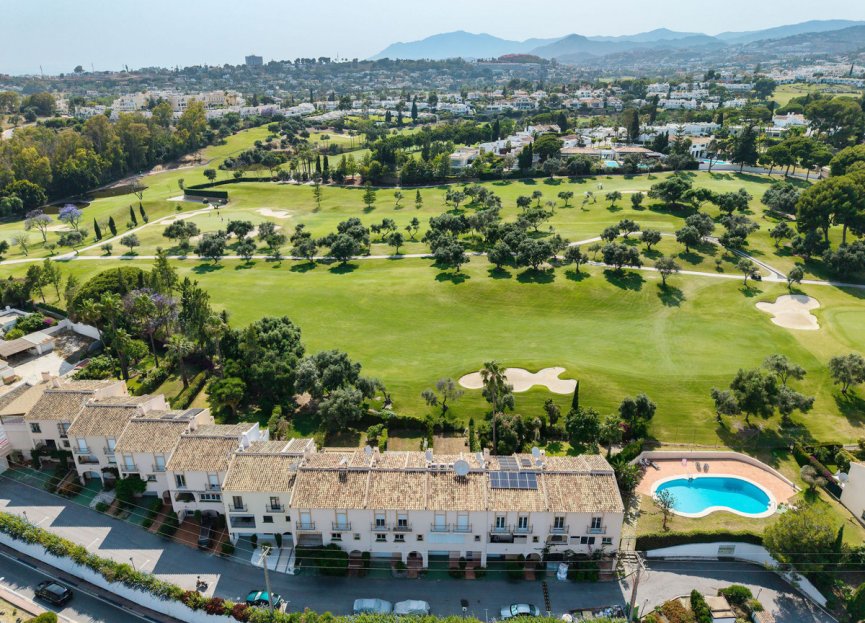 Resale - House - Townhouse - Marbella - Nueva Andalucia