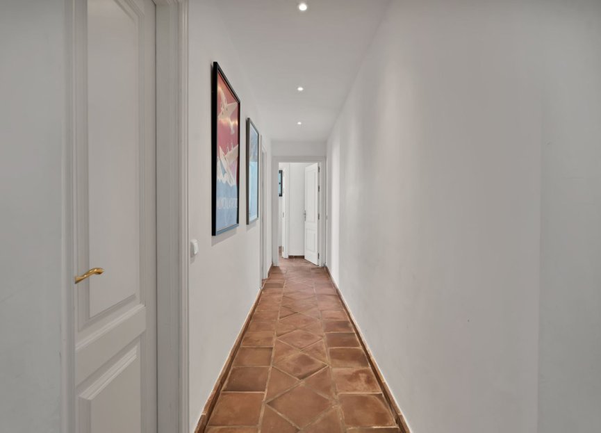 Resale - Apartment - Penthouse - Benahavís - La Heredia