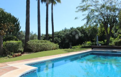 Resale - House - Detached Villa - Sotogrande